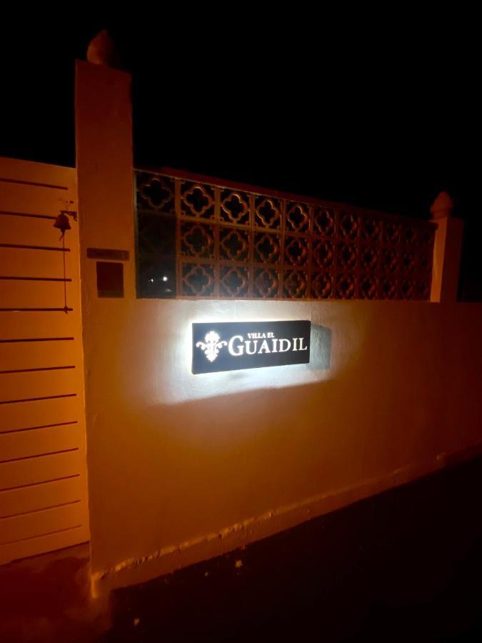 Villa Residencial El Guaidil Triquivijate Bagian luar foto